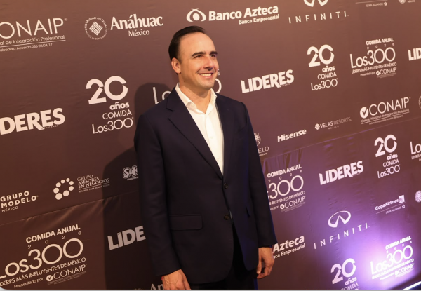 Manolo Jiménez entre los líderes más influyentes de México